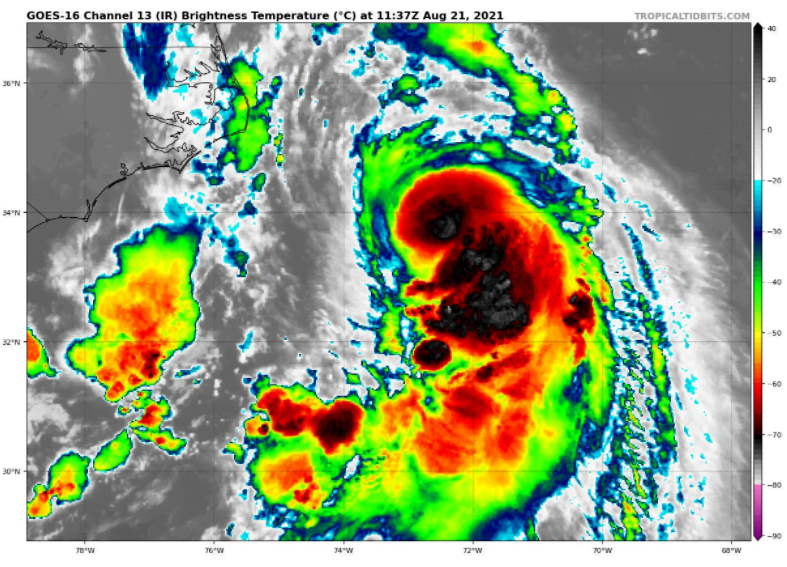 Tempestade tropical Henri a caminho do Nordeste dos Estados Unidos da América Tempestade tropical Henri a caminho do Nordeste dos Estados Unidos da América
