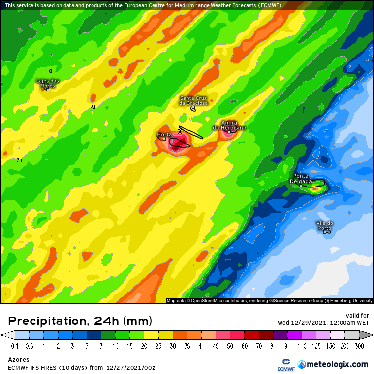 Mau tempo nos Açores: Até final do ano muita chuva e vento!