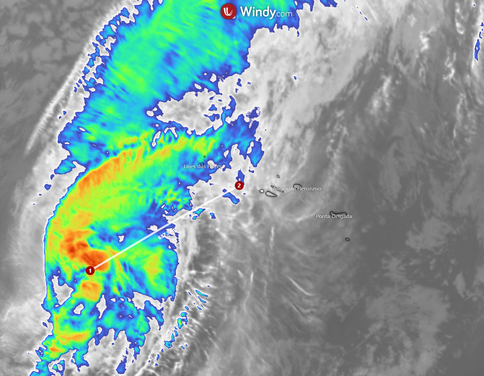 Gabrielle pode ser uma das piores tempestades em décadas nos Açores, com rajadas perto de 200km/h - agravamento das previsões para 26 de setembro Furacão Gabrielle a pouco mais de 600km dos Açores pelas 13H de dia 25 de setembro