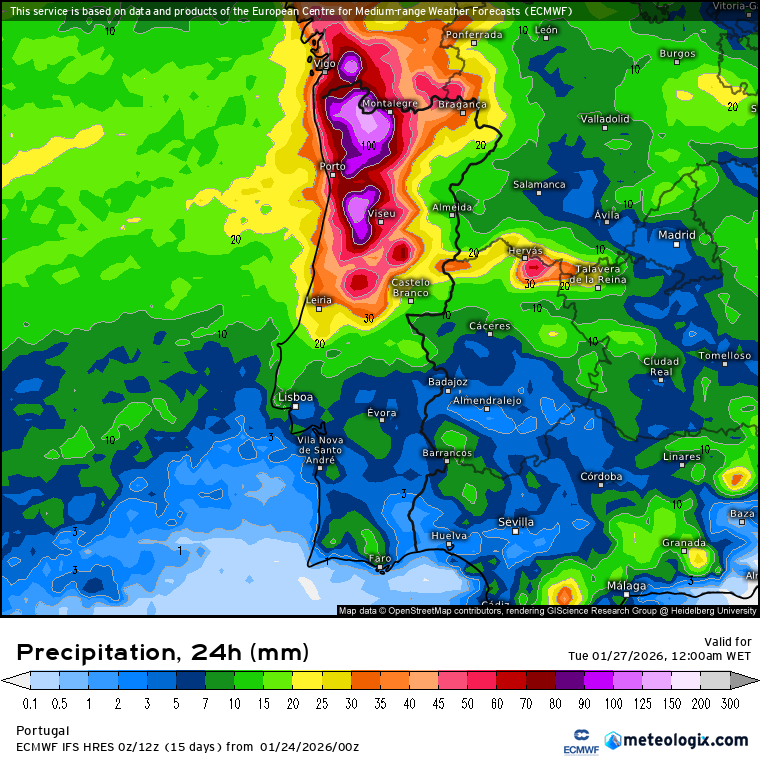 O risco de chuva excessiva em poucas horas existe - segunda-feira, por exemplo, temos previsão de mais de 100l\m2 em apenas 24h localmente...