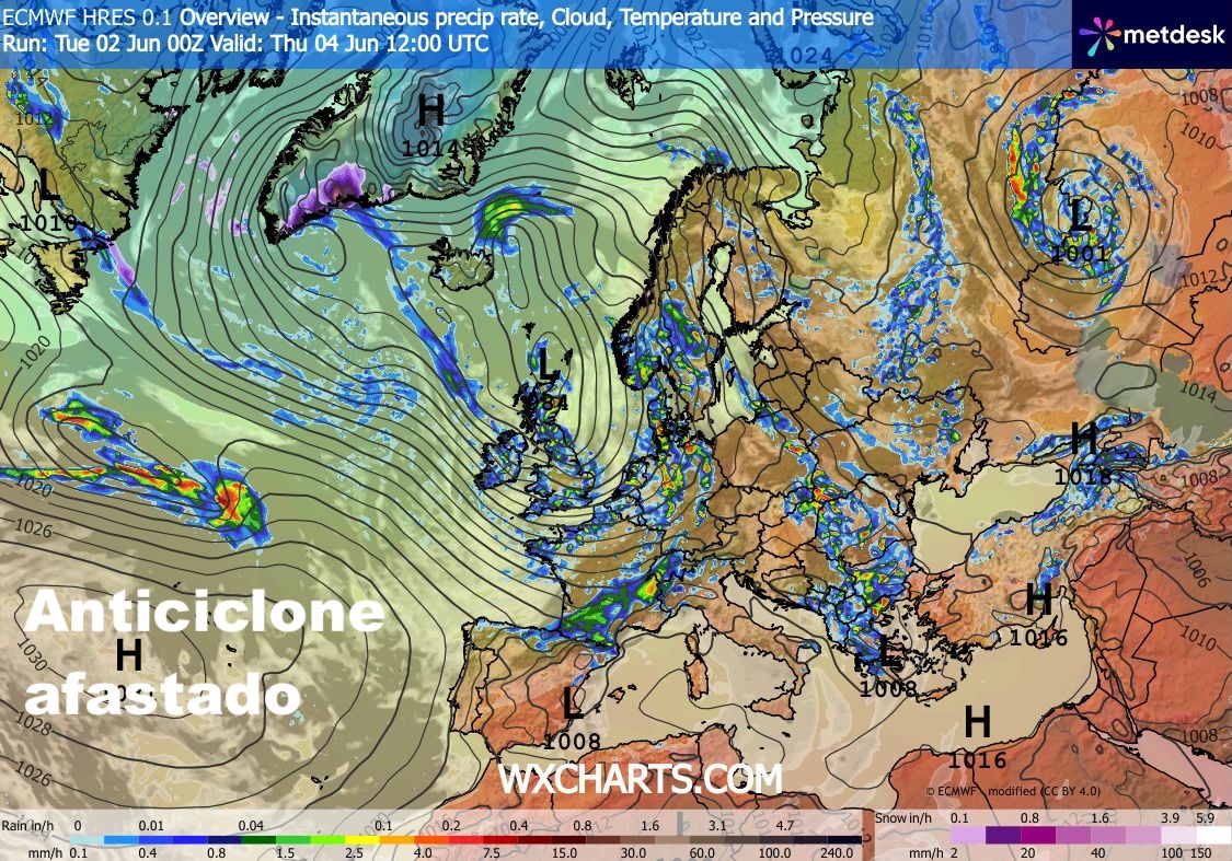 Regressa... a chuva e bem mais frio! Saiba a previsão do tempo na quinta, 4 de junho de 2026 Afastamento do anticiclone, a Sul dos Açores - estabilidade nas Ilhas, mas frescura e humidade em Portugal Continental