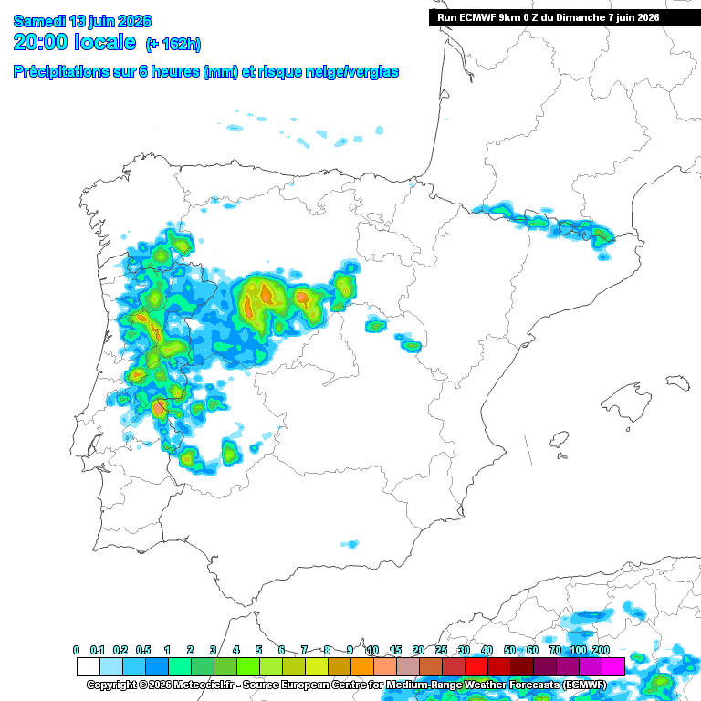 Temperaturas acima de 40ºC e trovoadas? "Montanha-russa" meteorológica - previsão do tempo esta semana, 8 a 14 de junho de 2026 São vários os modelos meteorológicos que mostram trovoadas no fim-de-semana